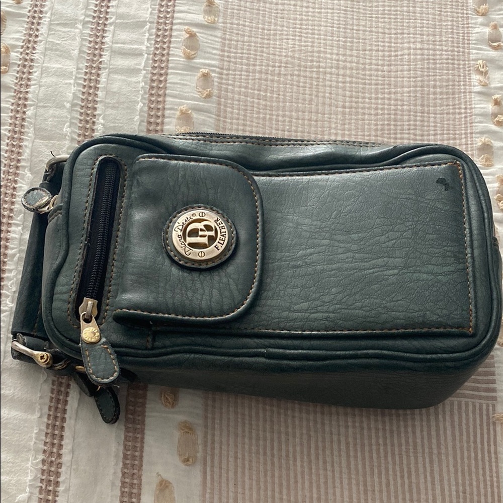 VTG & RARE Diana D’este Jewel Tone Blue Green Leather Bag 🪺